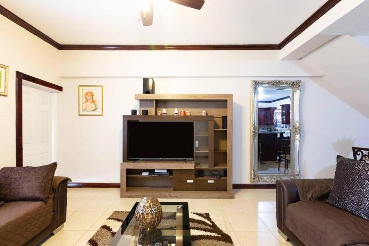 Lovely 2-Bed Apartment In The New Kingston Area Exterior photo